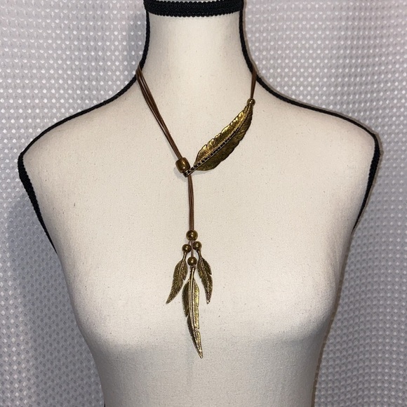 Women’s Bohemian black Rhinestone Feather Pendant Faux Leather Rope Necklace - Picture 5 of 10